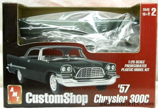 AMT 1/25 1957 Chrysler 300C Two Door Hardtop Pro Shop - Completely Factory Painted, 30247 plastic model kit